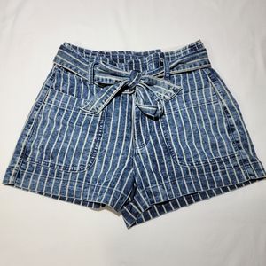 NWT American Eagle “Highest Rise” Size 6 Shorts